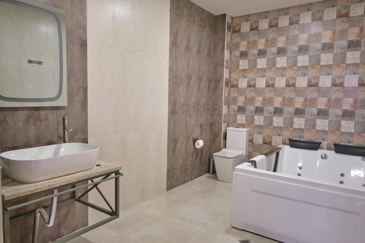 21 Rooms Hotel Guiumri Exterior foto